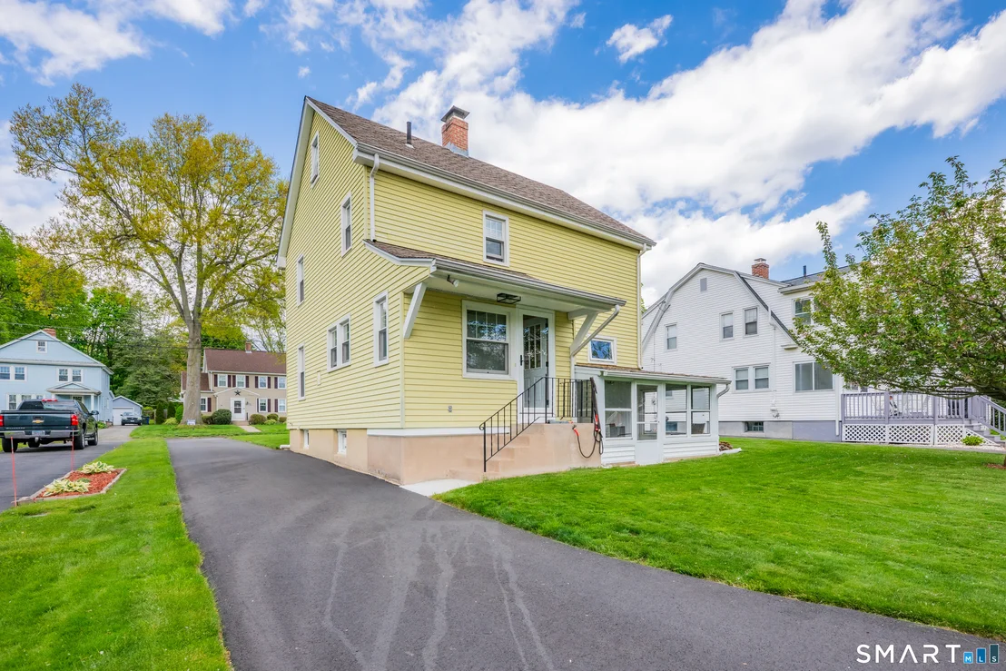 Photo of 44 Beverly Road