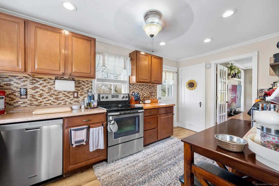 Photo of 17 Sunset Avenue