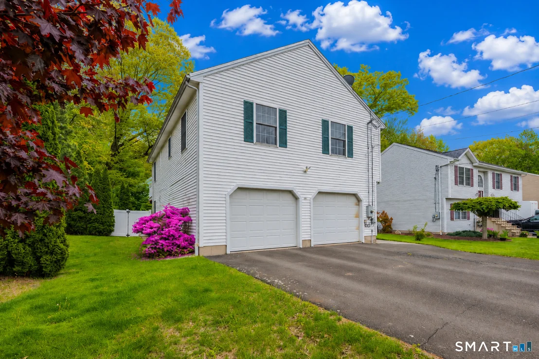 Photo of 43 Oak Street