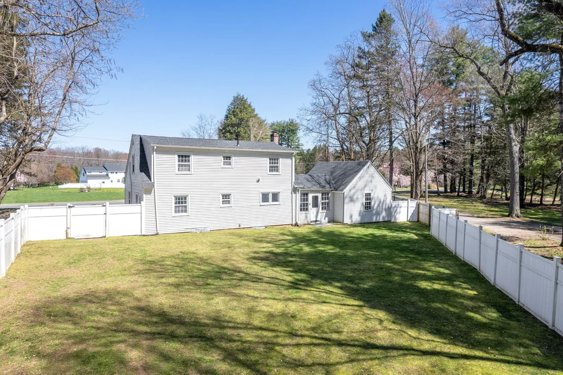 Photo of 611 Halladay Avenue