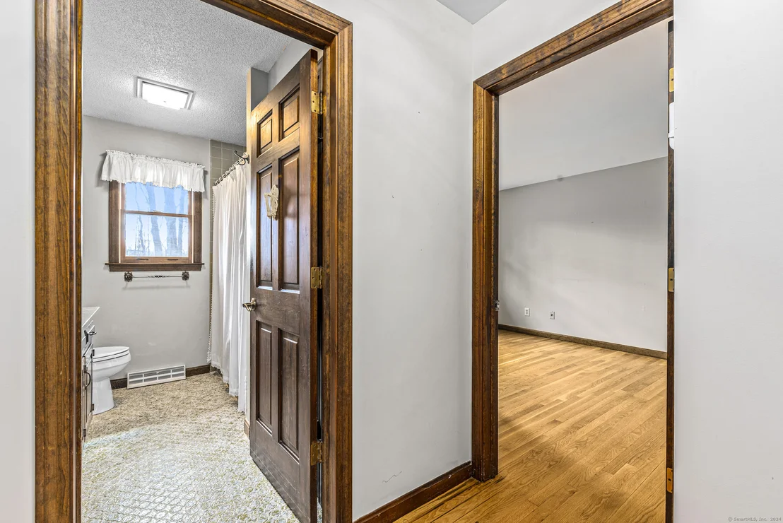 Photo of 28 Green Tree Lane