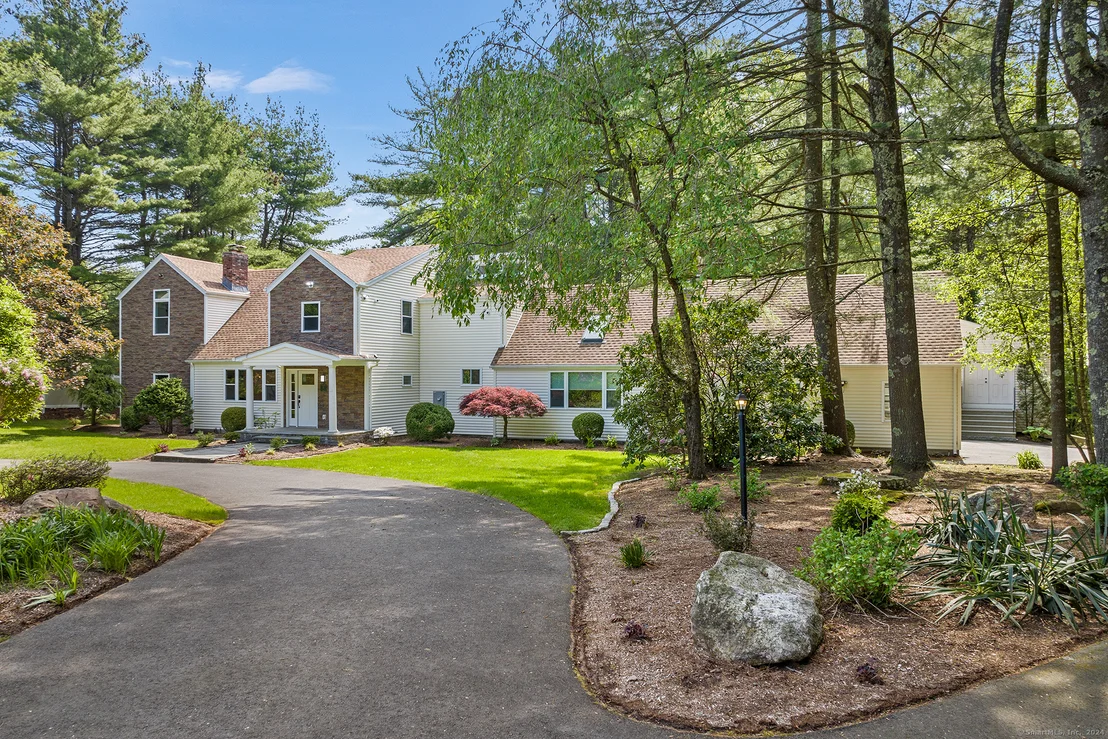 Photo of 16 Ariel Way