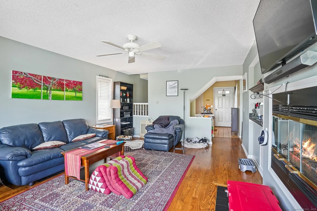 Photo of 13 Wilton Crest