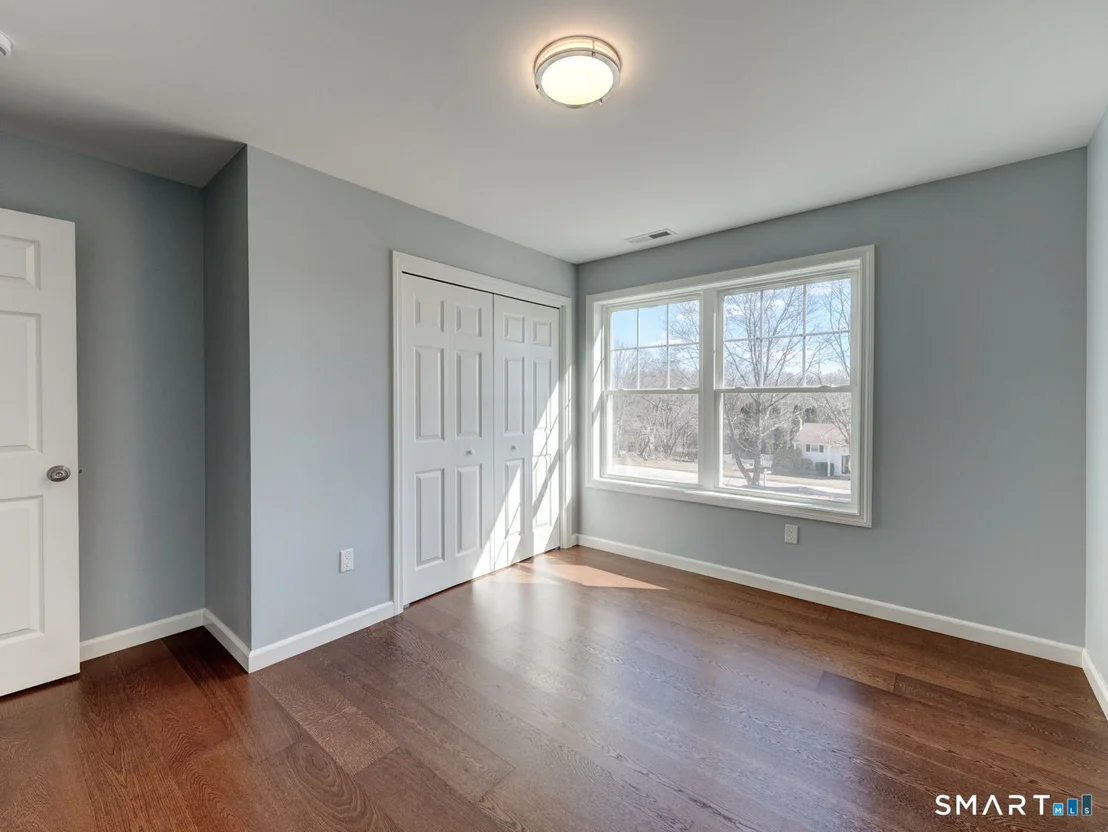 Photo of 121 Highland View Drive
