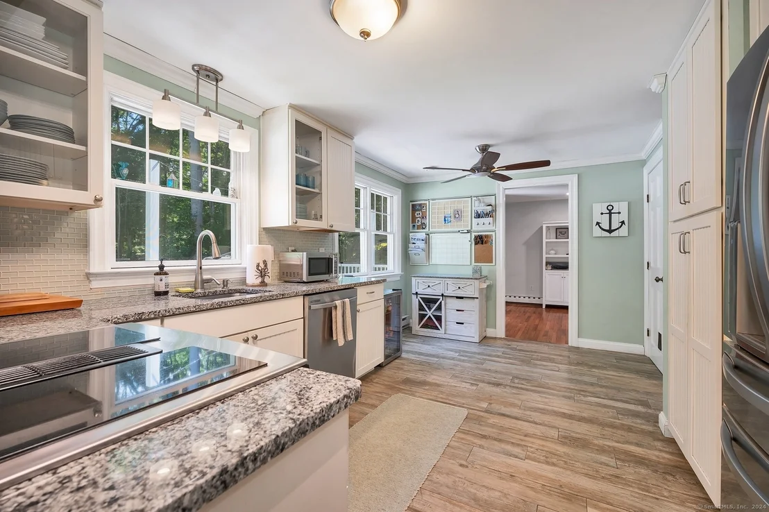 Photo of 24 Champlain Drive