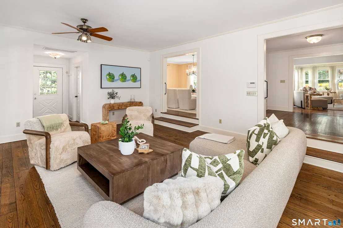 Photo of 231 Roxbury Road