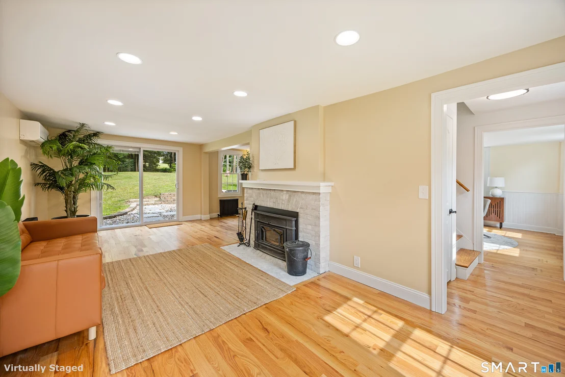 Photo of 20 Hydelor Avenue