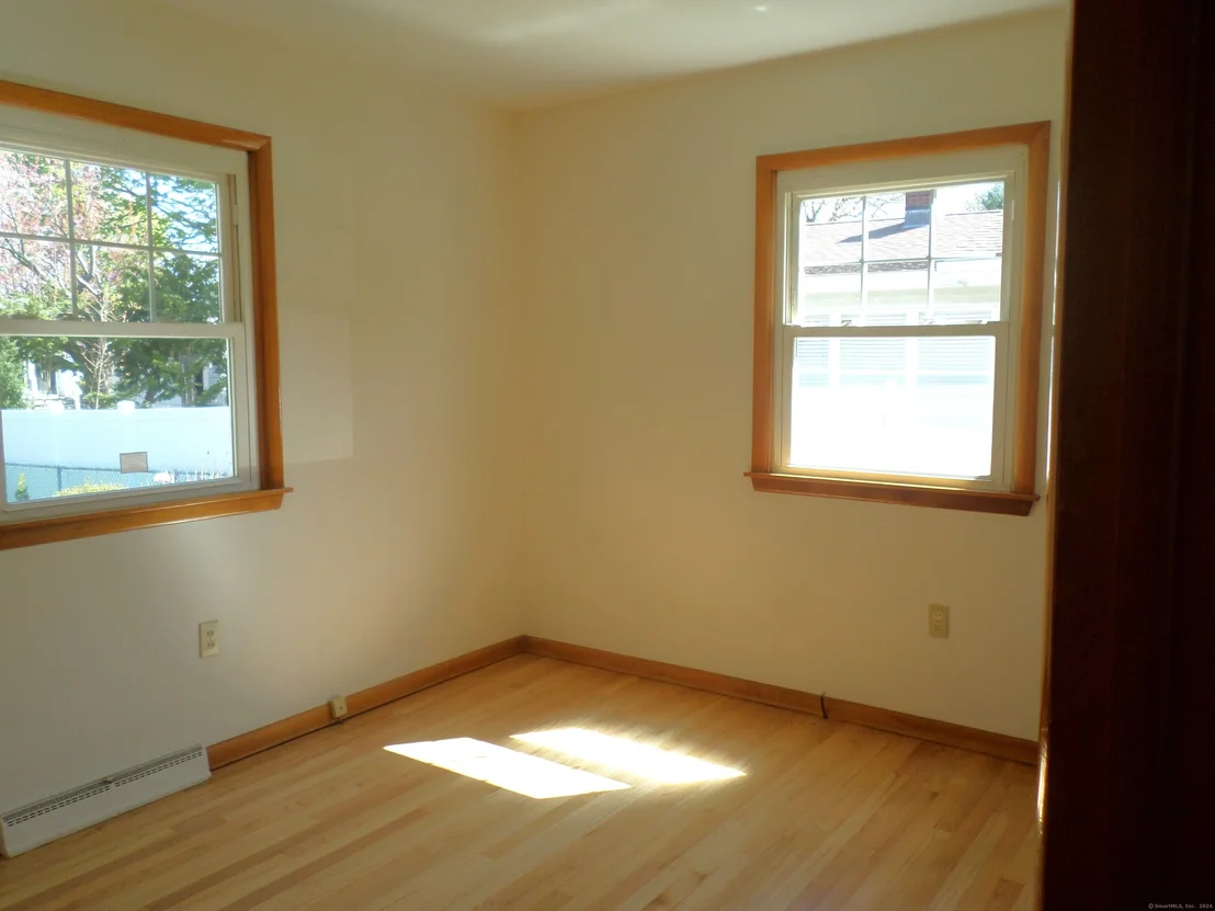 Photo of 14 Village Circle