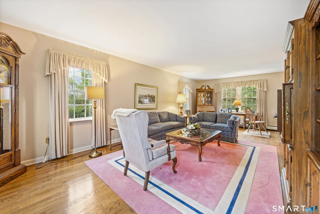 Photo of 230 Wallingford Road