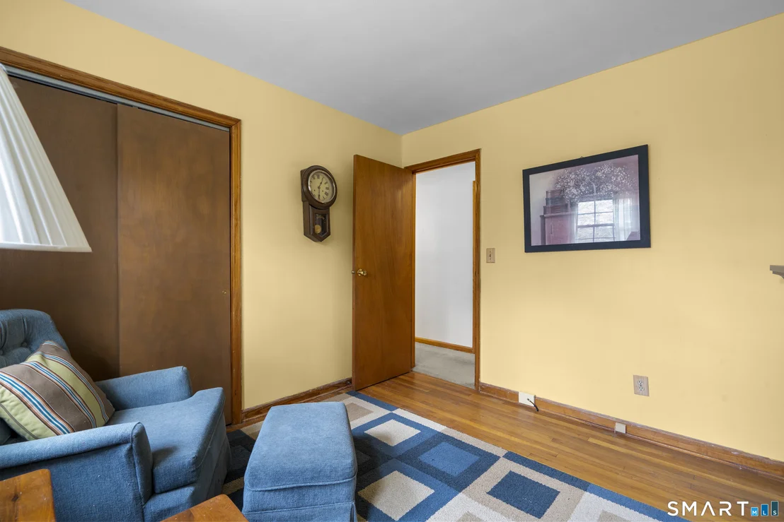 Photo of 143 Vanderpoel Avenue
