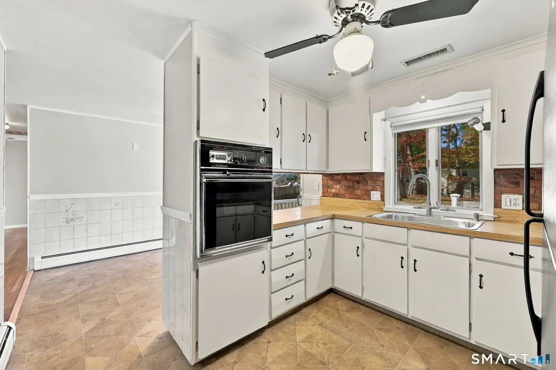 Photo of 4 Douglas Drive