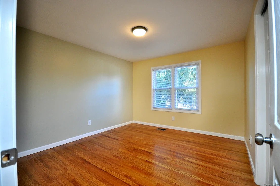 Photo of 605 Palisado Avenue