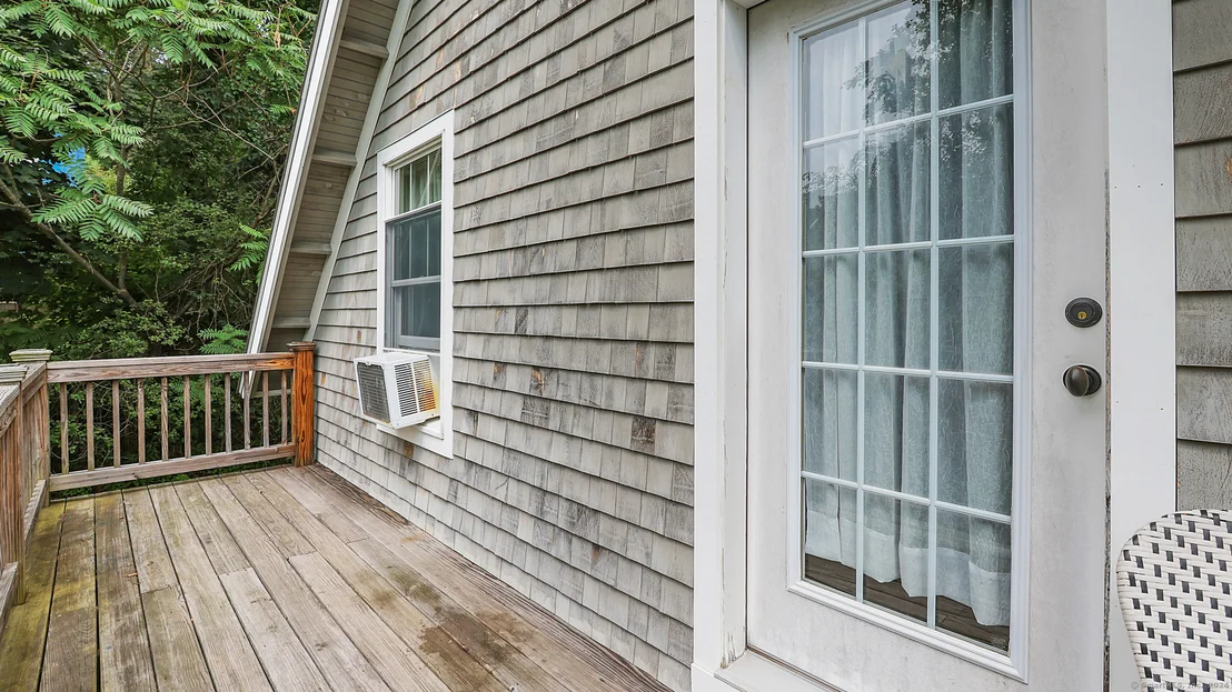 Photo of 75 Maple Street