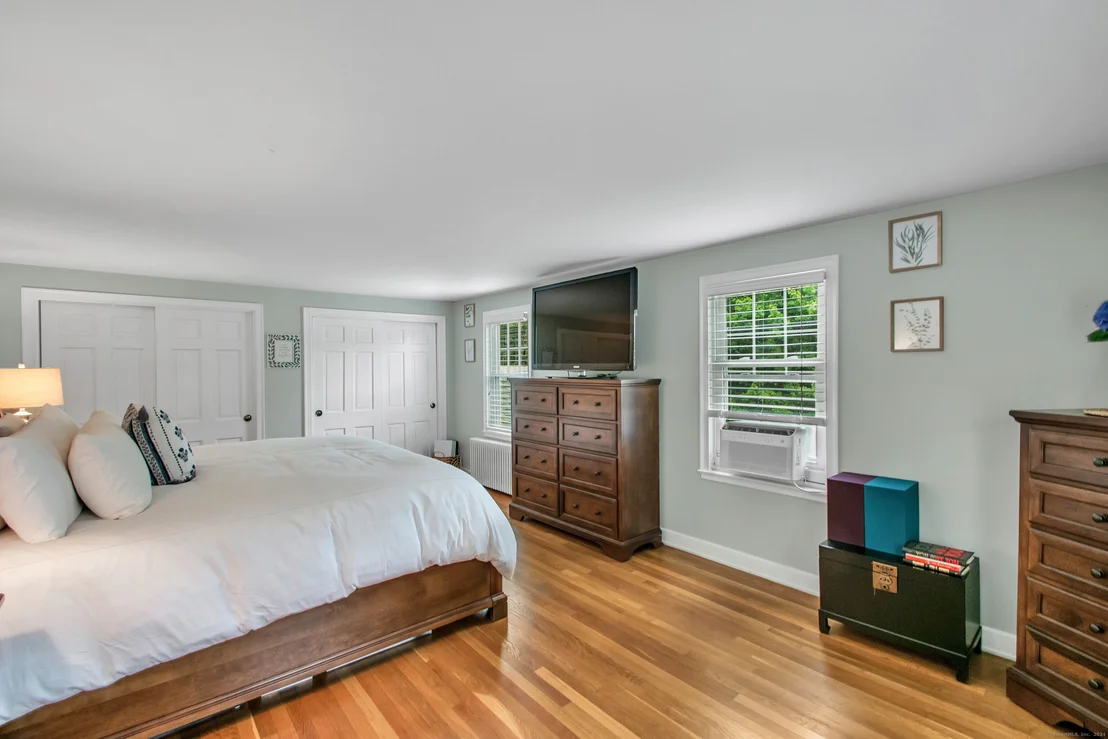 Photo of 117 Bronson Drive