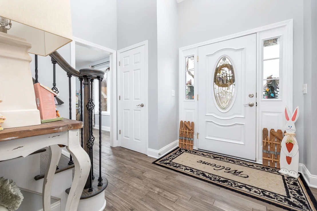 Photo of 115 Lakewood Circle