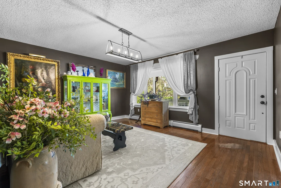 Photo of 88 Walnut Street