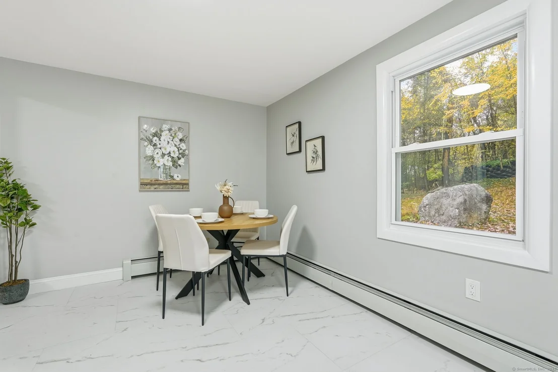 Photo of 4 Hemlock Circle