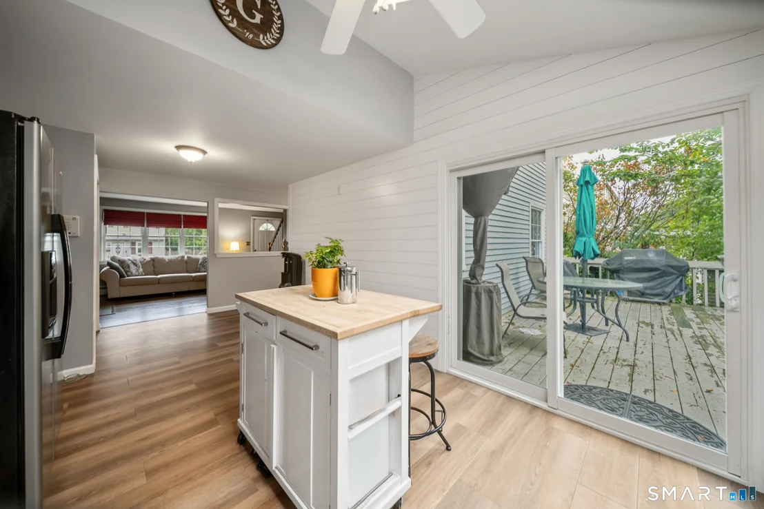 Photo of 115 Mountain View Avenue