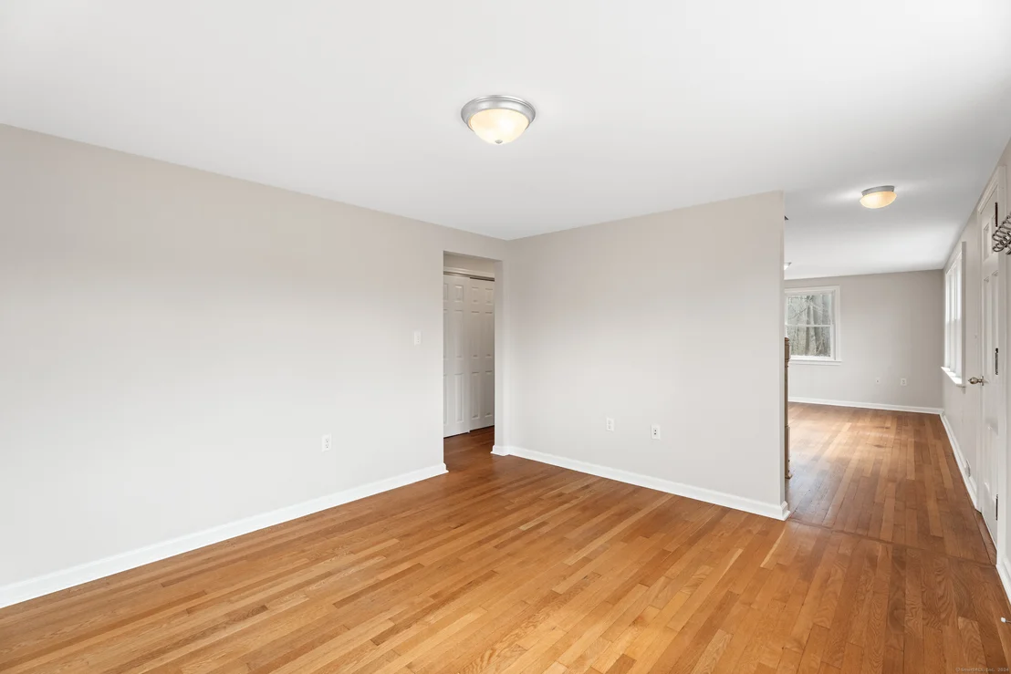 Photo of 14 9th Avenue