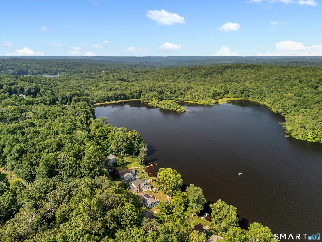 Photo of 51 Lakeview Drive