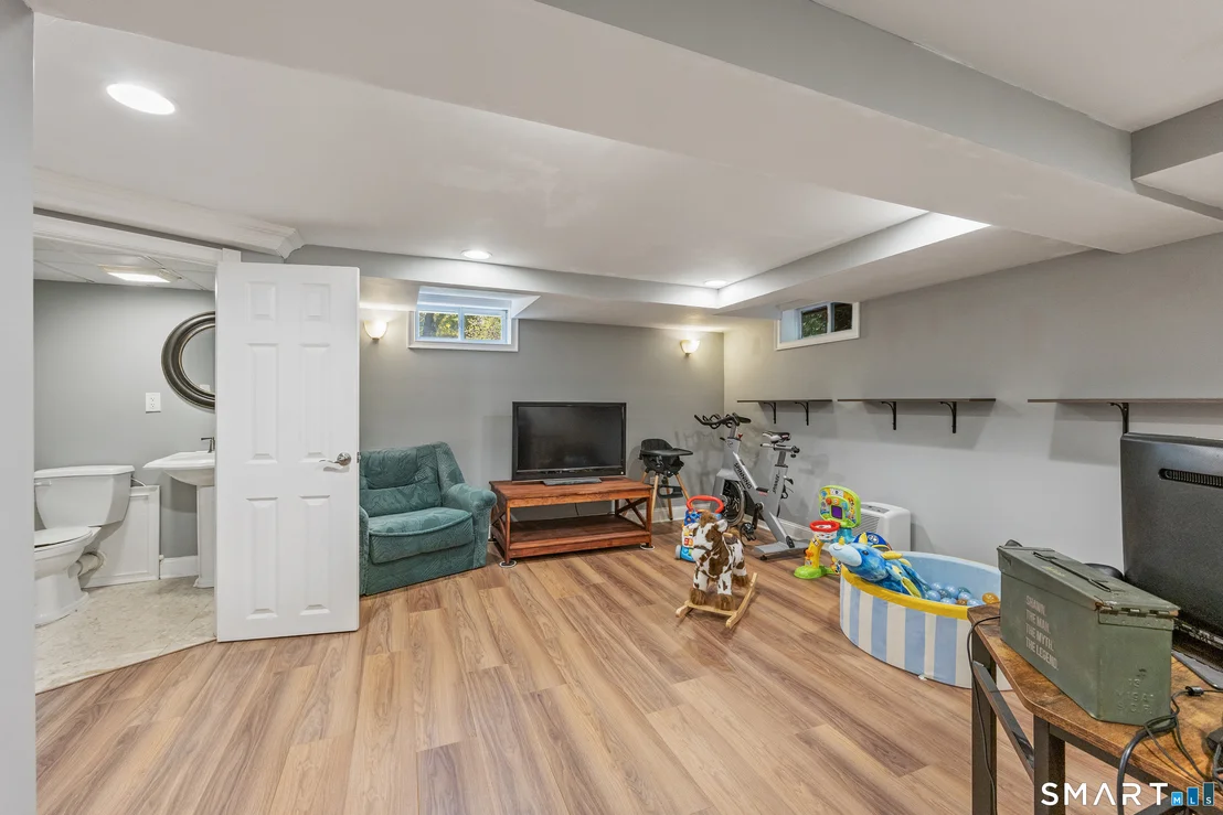 Photo of 200 Cook Road
