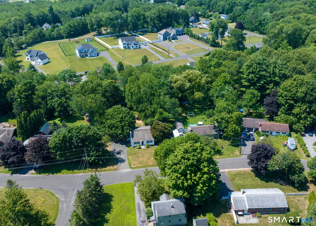 Photo of 27 Meadow Road