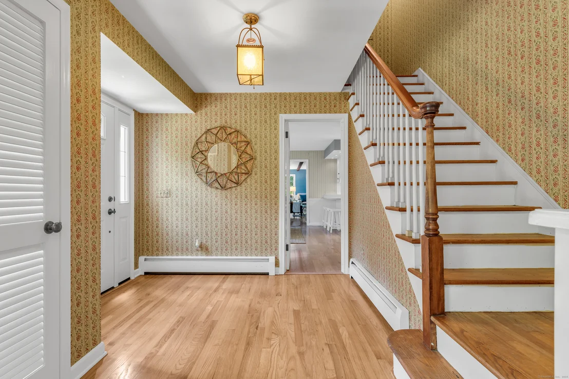 Photo of 11 Winthrop Road