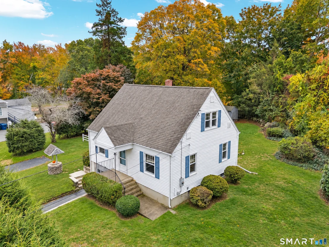 Photo of 282 Boston Post Road