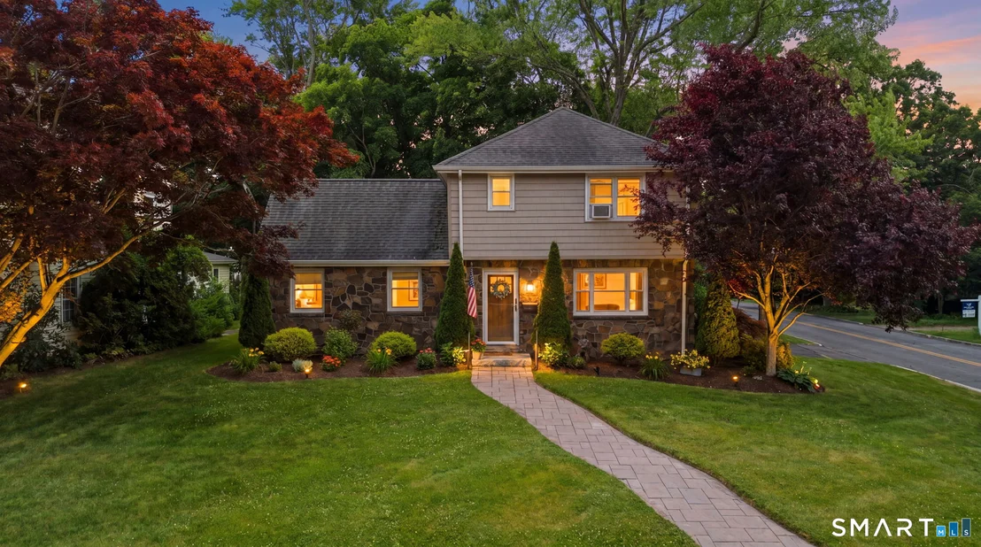 Photo of 2 Stephen Street