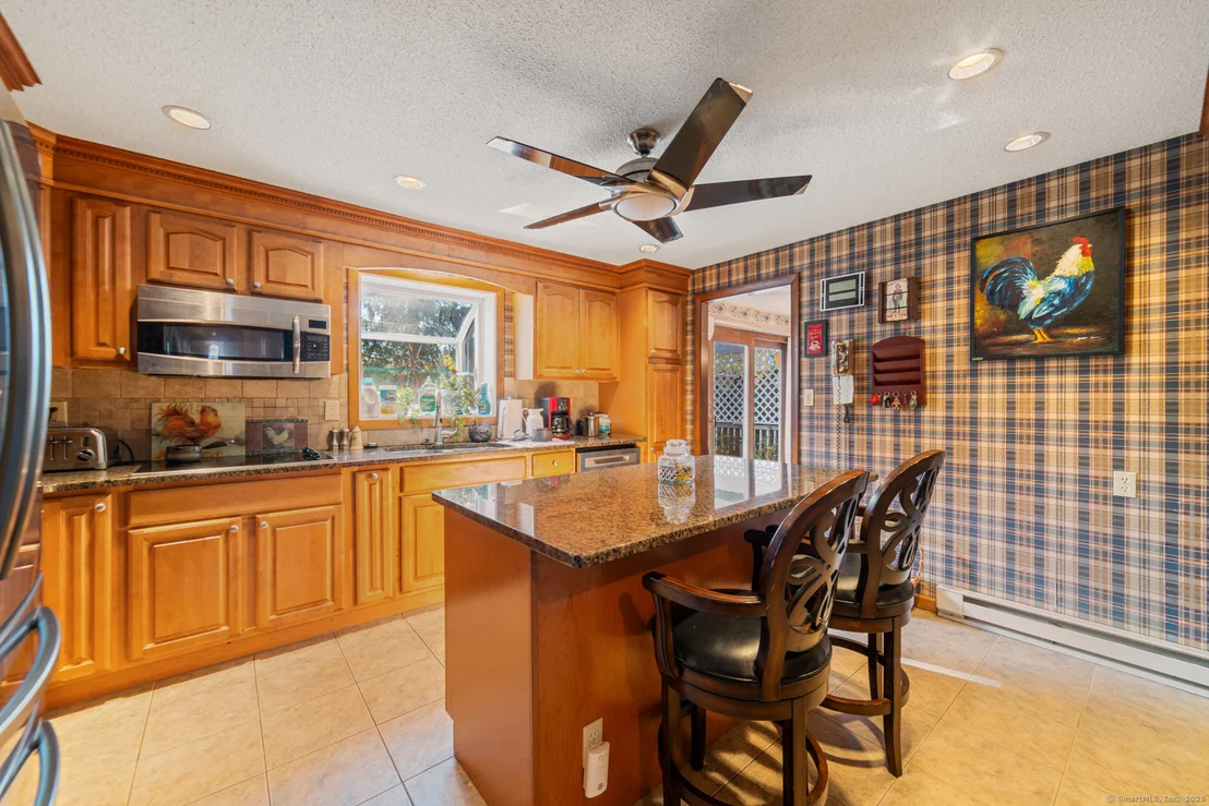 Photo of 6 Ridgecrest Lane