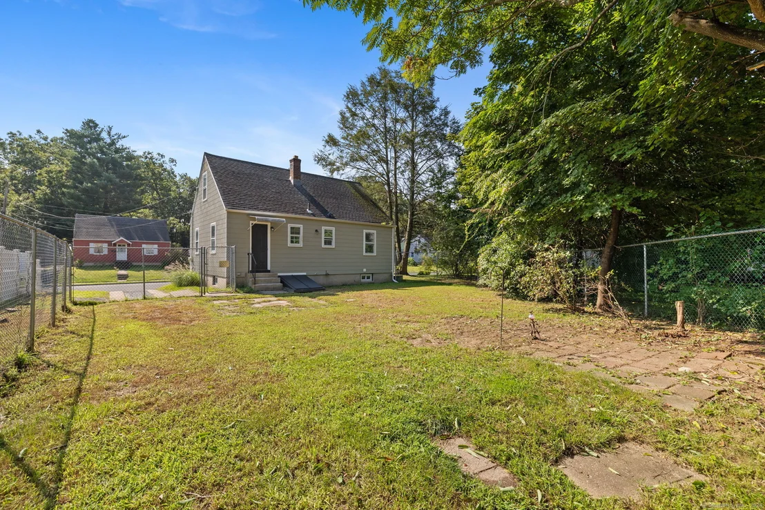Photo of 127 Surrey Drive