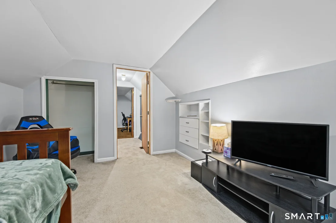 Photo of 28 Hickory Road