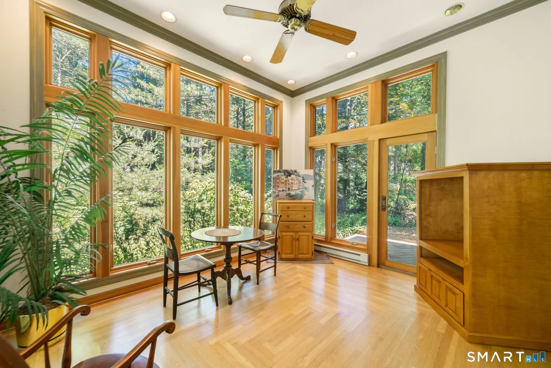 Photo of 8 Beacon Heath