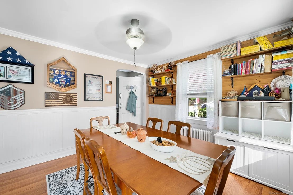 Photo of 17 Sunset Avenue