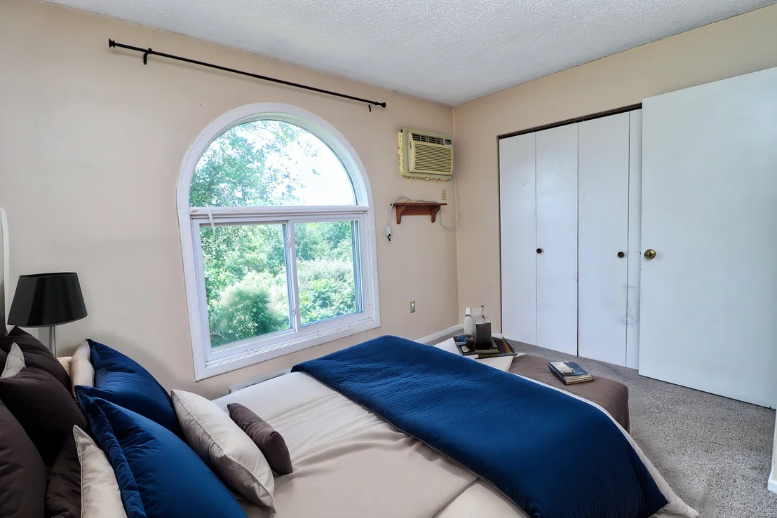 Photo of Unit 102 at 585 Park Road