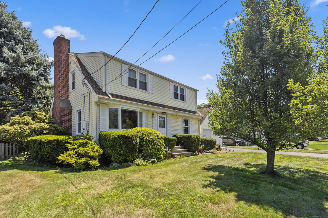 Photo of 150 Walnut Street