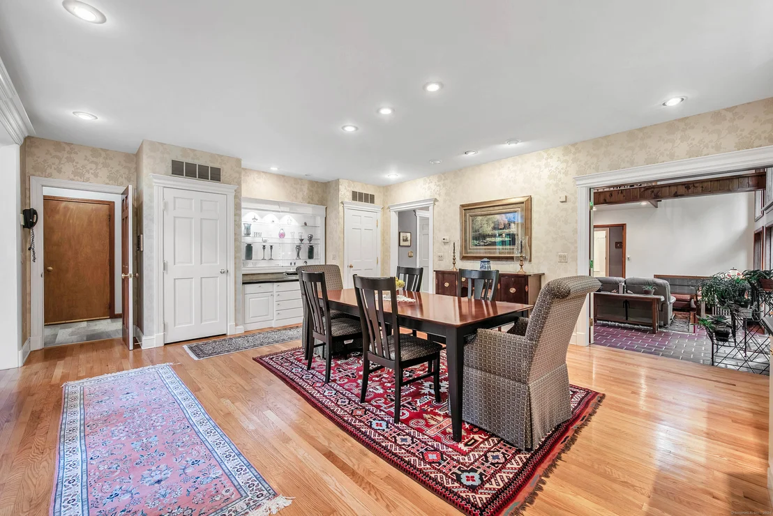 Photo of 81 Deerwood Drive