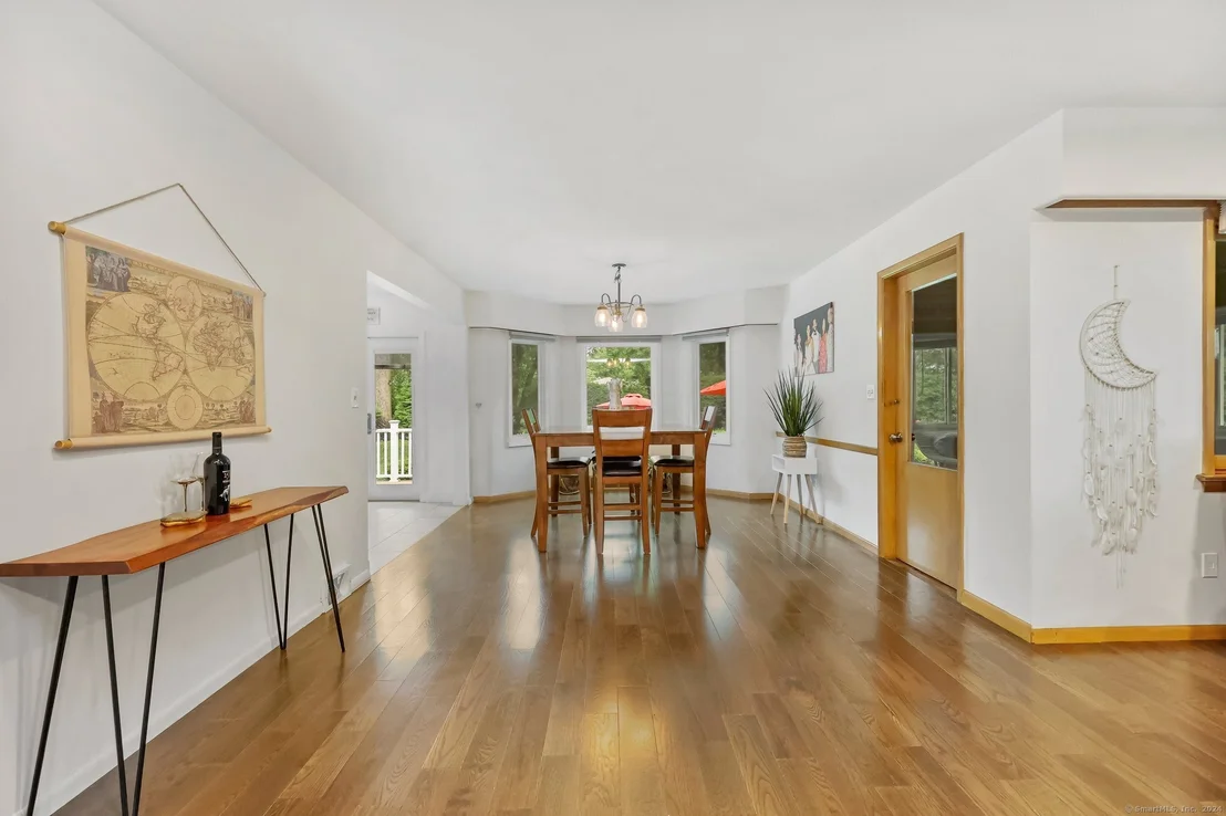 Photo of 109 Meadowcrest Drive