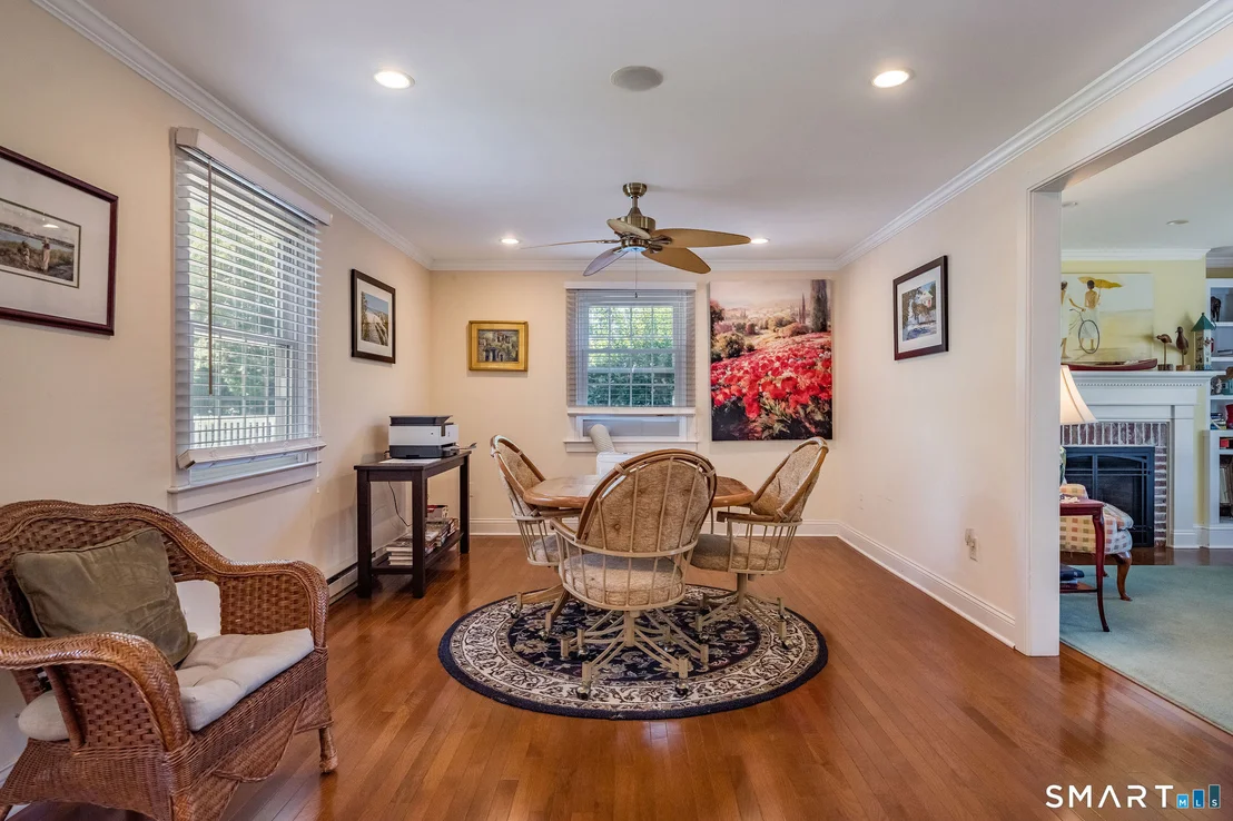 Photo of 145 Beach Park Road
