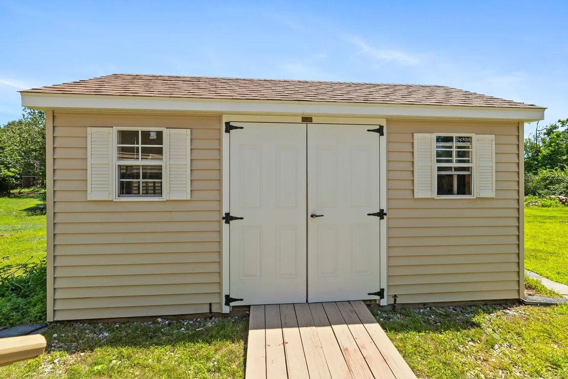 Photo of 577 Griffin Road