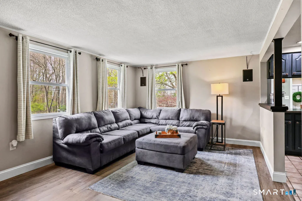 Photo of 6 High Meadow Road