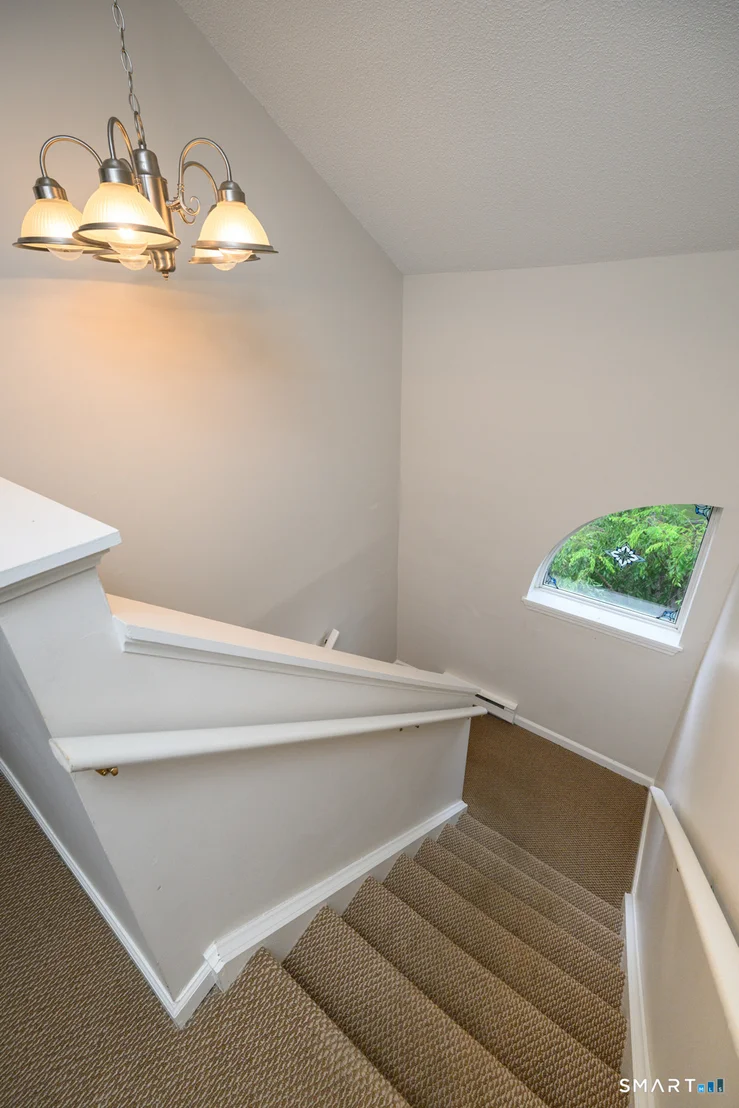 Photo of Unit 25D at 925 Oronoke Road