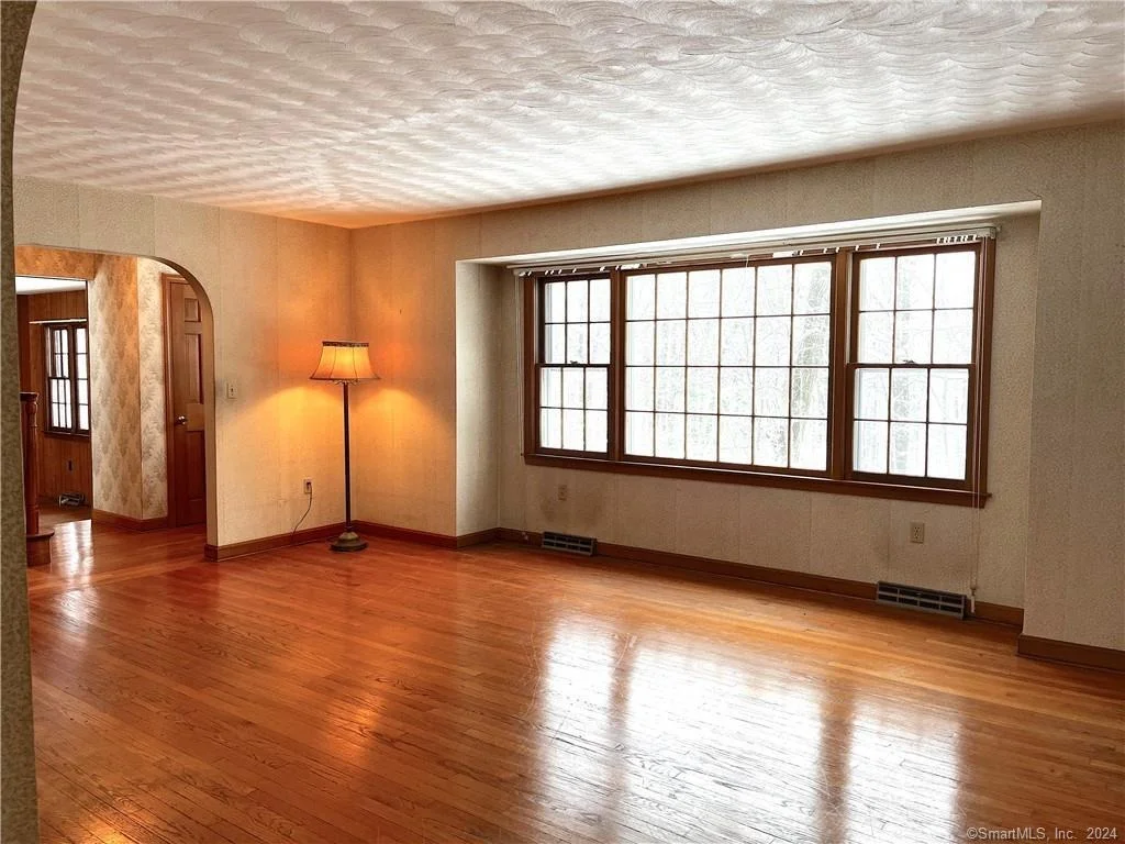 Photo of 280 Root Road