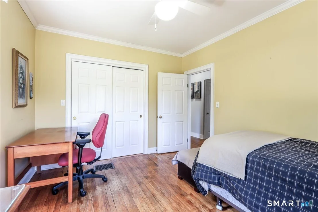 Photo of 161 Derby Avenue