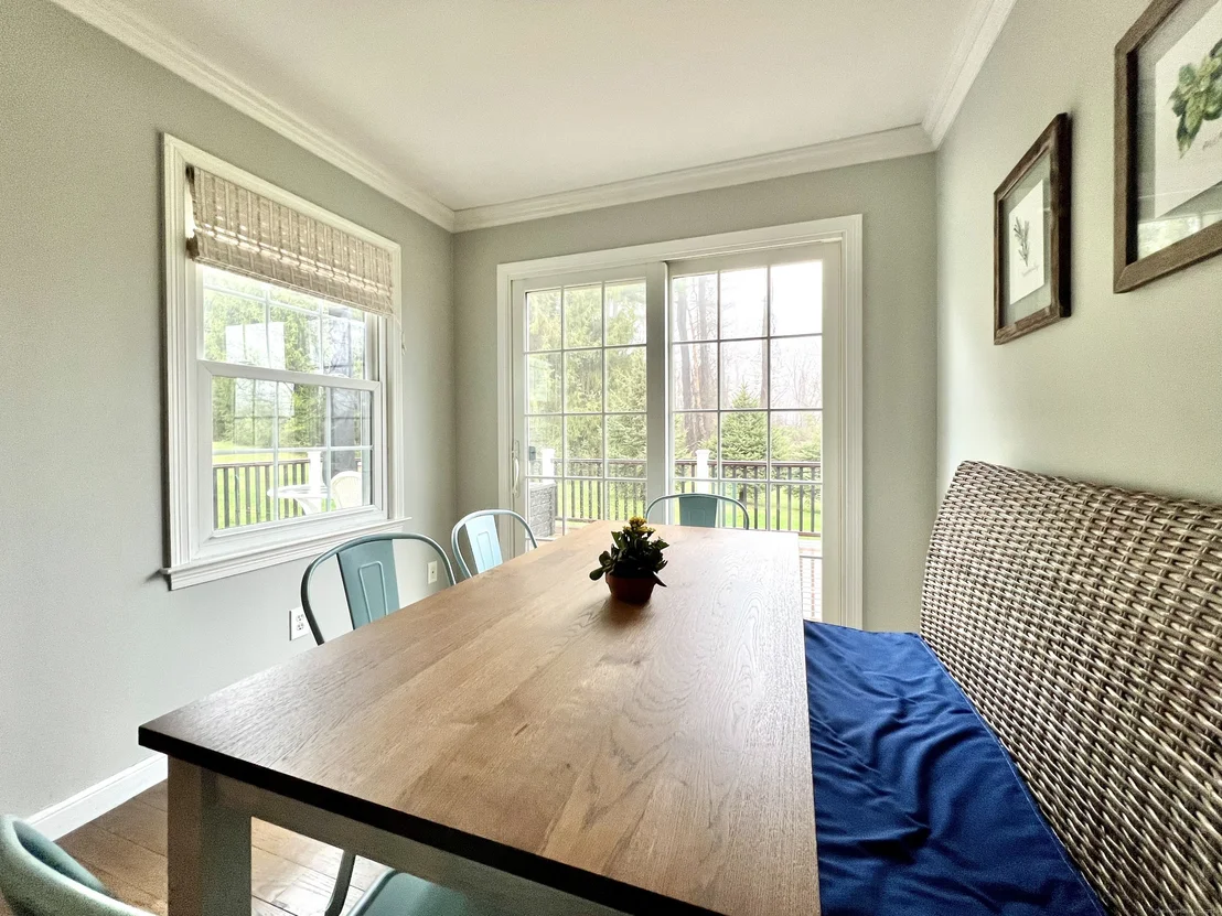 Photo of 320 Westport Road