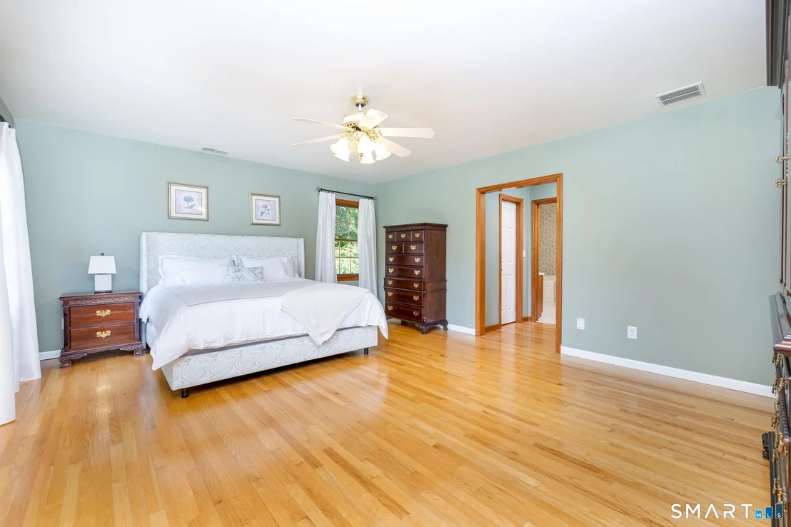Photo of 62 Black Walnut Lane