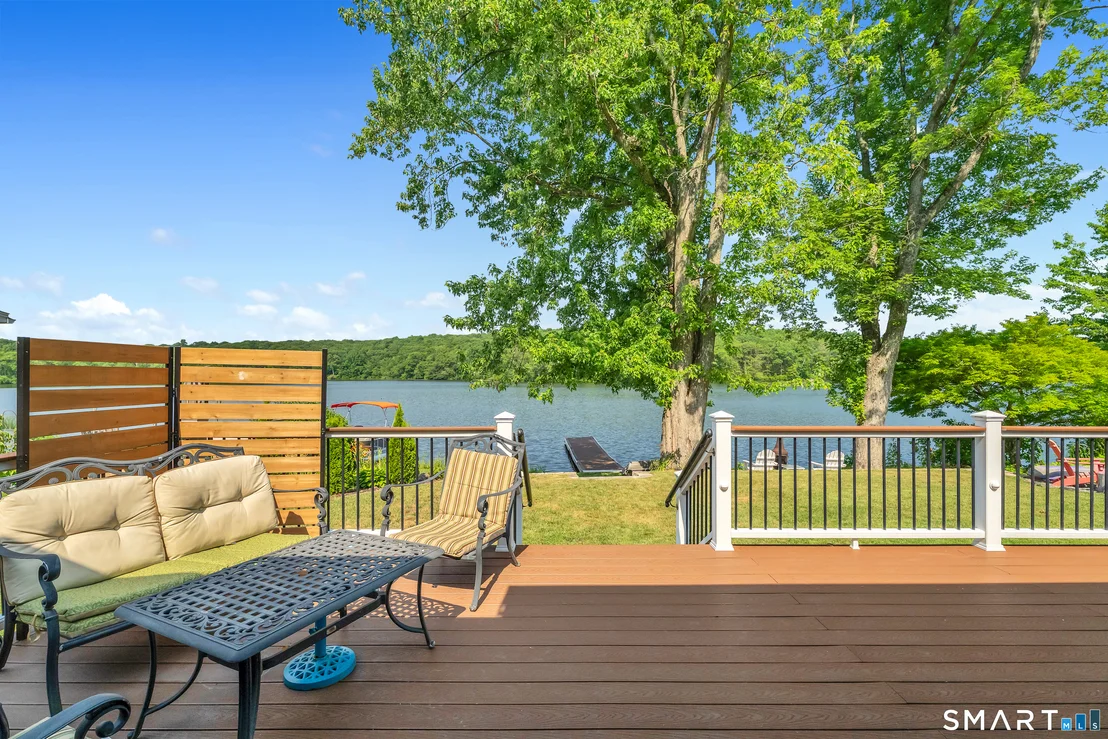 Photo of 51 Lakeview Drive