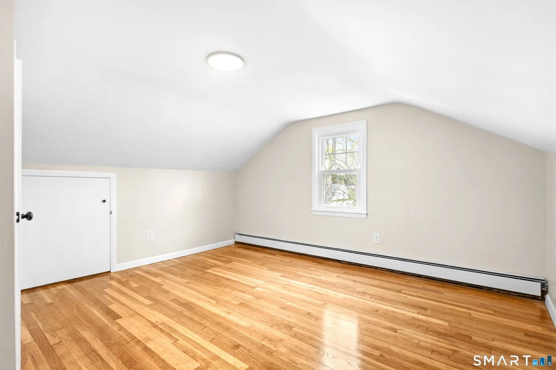 Photo of 395 Maple Street