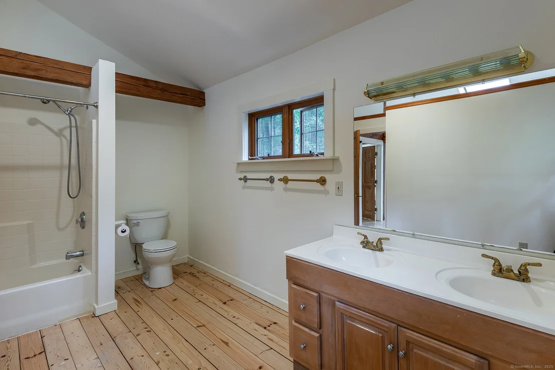 Photo of 38 Mountain Lane