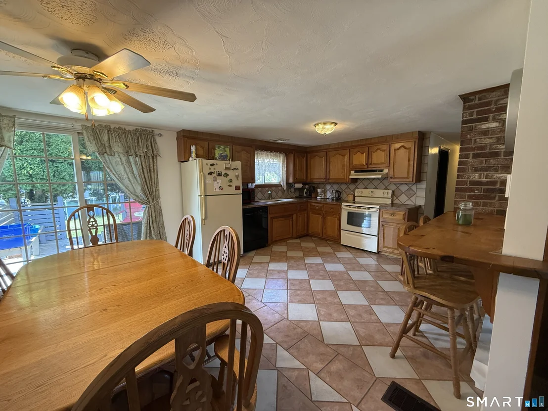 Photo of 22 Porter Plain Road